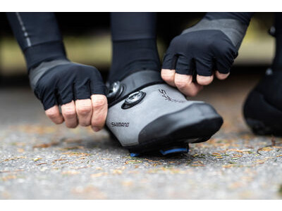 SHIMANO Men's S-PHYRE Toe Cover Medium  click to zoom image