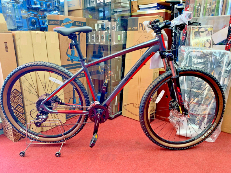 CLAUD BUTLER Alpina 27.5" wheel (650) click to zoom image