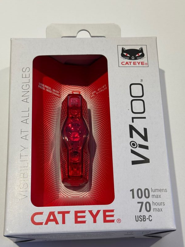 CATEYE VIZ 100 Rear Bike Light: USB-C click to zoom image