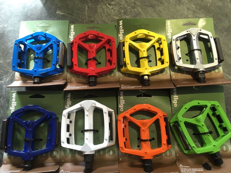 WELLGO Alloy Pedals DX Type With Boron Axle 1/2" click to zoom image