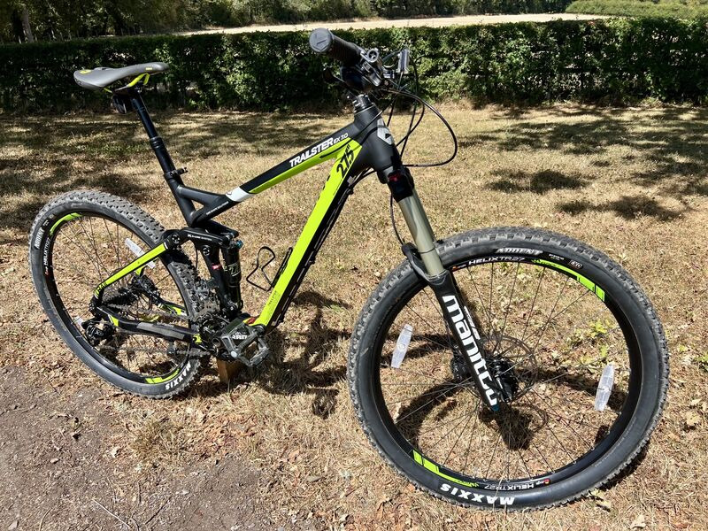 SOUTHWATER CYCLE HIRE BERGAMONT TRAILSTER EX7.0 4 hour Hire click to zoom image